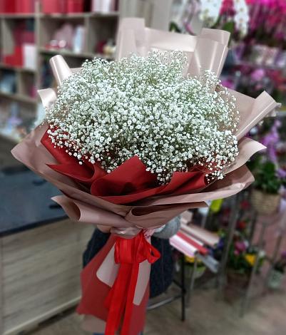 Букет цветов из: Гипсофила в Серебрянном Бору